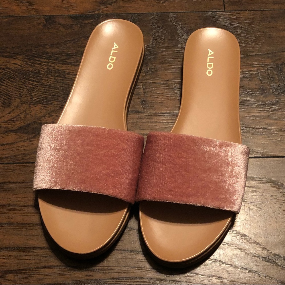 ❌SOLD❌ Aldo | Pink Sandals - Picture 2 of 8